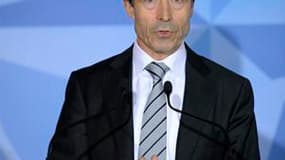 Le secrétaire général de l'Otan, Anders Fogh Rasmussen, jeudi soir. Les pays de l'Alliance atlantique sont convenus de faire respecter une zone d'exclusion aérienne en Libye, mais aucun accord n'est intervenu sur le commandement de l'ensemble des opératio