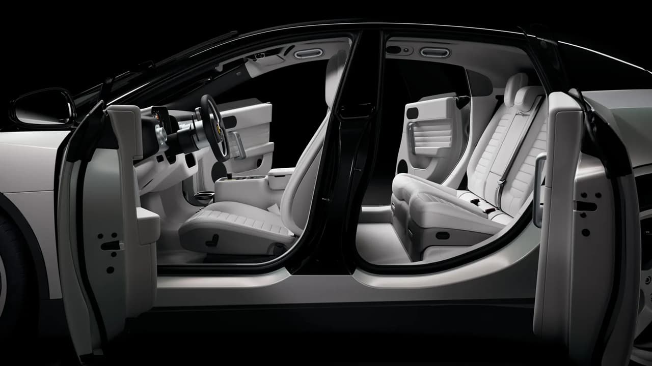 L'intérieur de la Ferrari Luce vendue aux enchère 40 millions de dollars.
