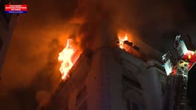 Important incendie dans le XVII arrondissement de Paris. 