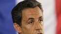 Nicolas Sarkozy gagne trois points de popularité à 24% dans le baromètre mensuel Harris-Interactive pour Le Parisien. Quelque 70% de Français restent toutefois mécontents de l'action du chef de l'Etat. /Photo prise le 12 juillet 2011/REUTERS/Philippe Woja