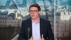 Pierre-Henri Dumont, secrétaire général adjoint de LR, sur le plateau de BFMTV le 29 juillet 2025 