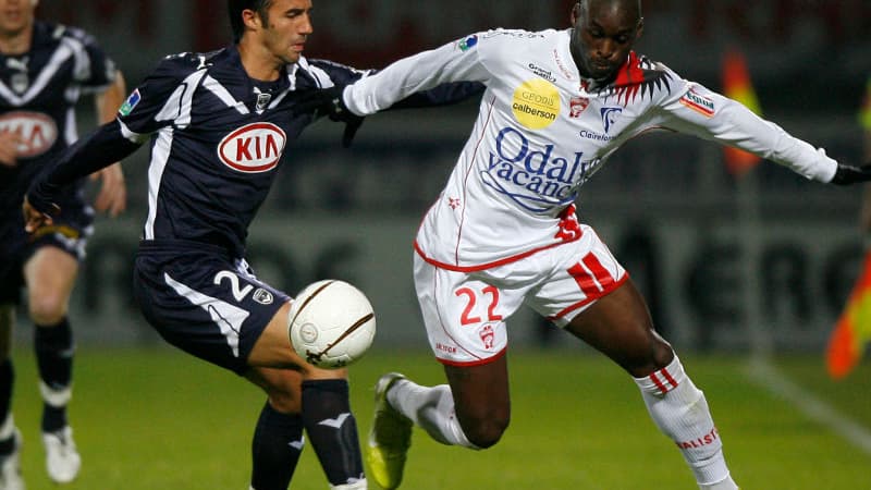 Marc Planus (à gauche)