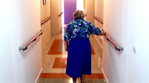 Le clostridium, qui infecte principalement les personnes âgées, a touché des maisons de retraite.