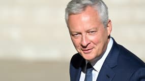 Le ministre de l'Economie Bruno Le Maire à la sortie de l'Elysée, le 24 août 2022 à Paris