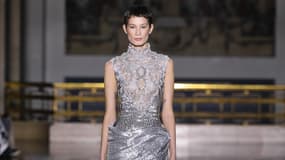 Le défilé Tony Ward couture printemps été 2025