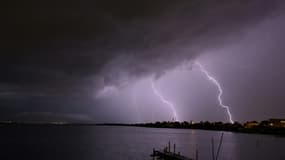Un orage gronde au-dessus de Pérols (Hérault) le 16 août 2022