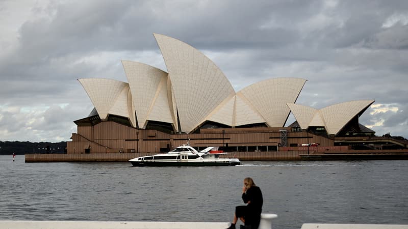 Les abords de l'Opéra de Sydney complètement déserts, le 22 juin 2021.