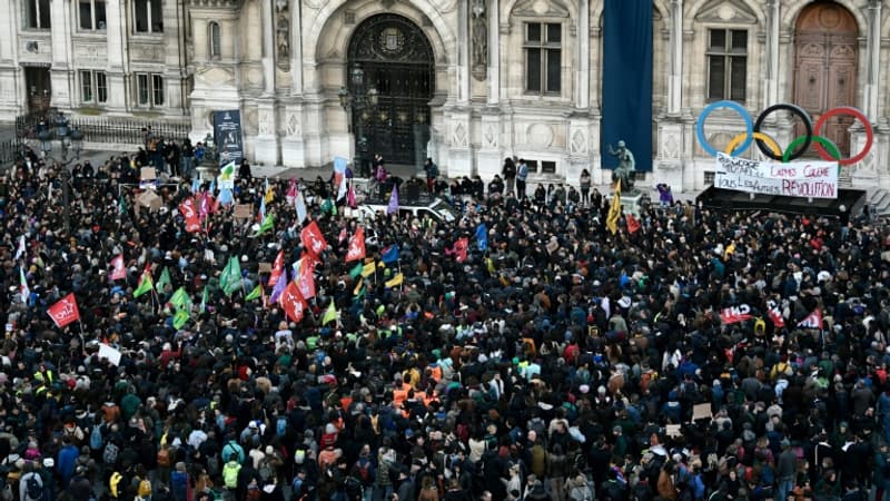 Paris, Lyon, Lille... Des milliers de manifestants en France pour dénoncer la 