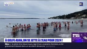 Golfe-Juan: un bain dans la Méditerranée pour fêter la nouvelle année