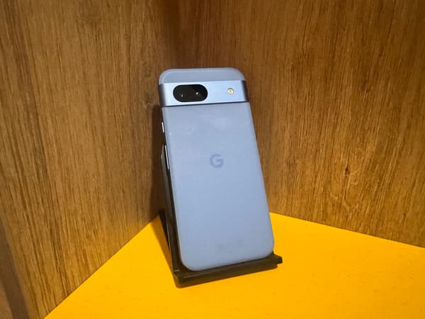 Google Pixel 8a