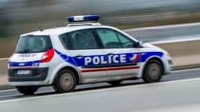 Le jeune garçon a percuté une voiture qui stationnait au bord d'une départementale