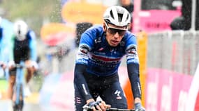 Le coureur tchèque Jan Hirt le 21 mai 2024 lors du Tour d'Italie