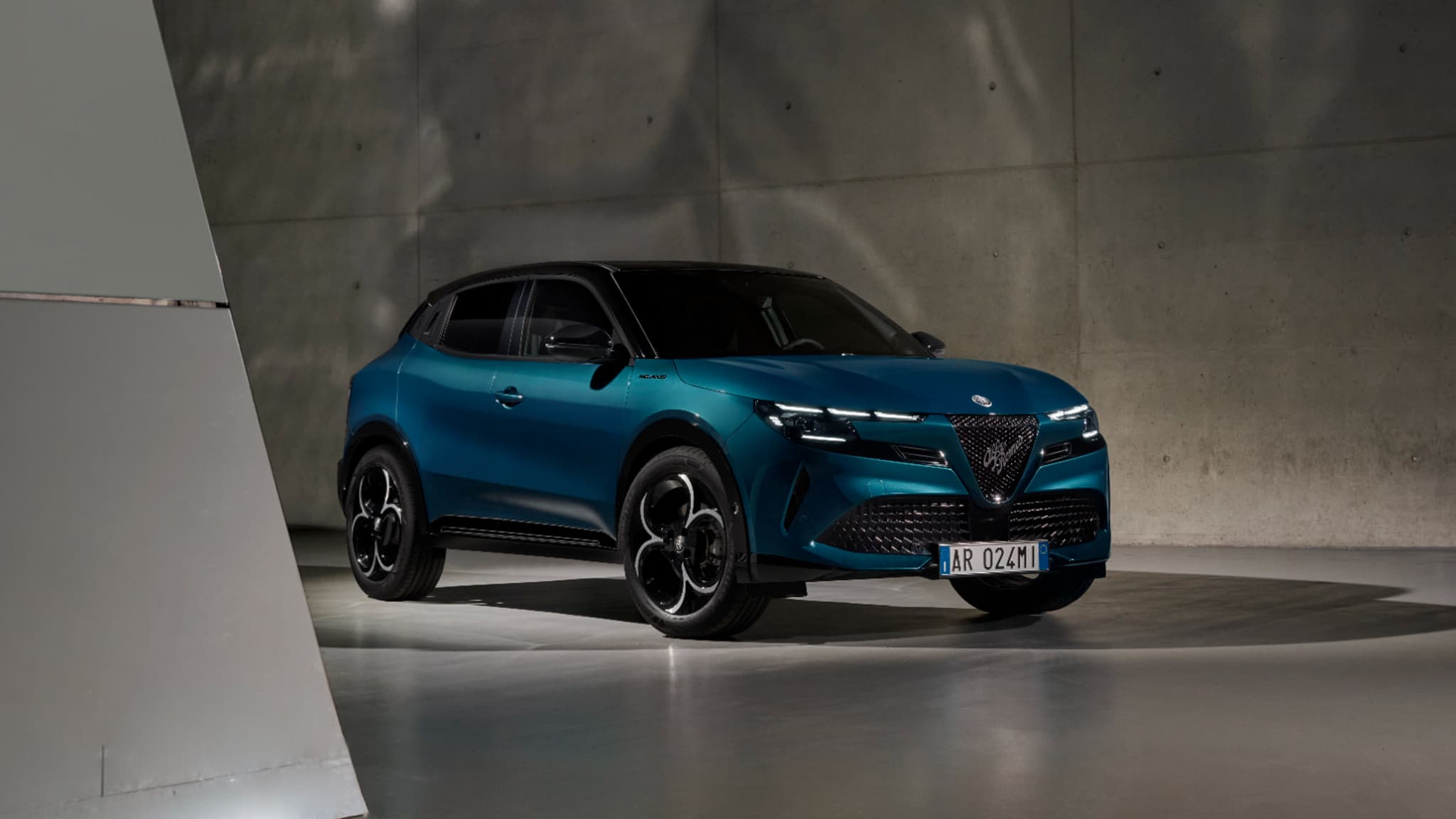 Le premier modèle 100% électrique d'Alfa Romeo, le petit SUV Milano. Le premier modèle 100% électrique d'Alfa Romeo, le petit SUV Milano.