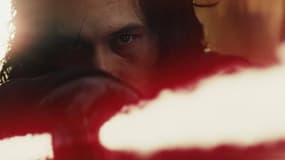 Adam Driver dans "Star Wars: Les derniers Jedi".