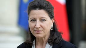 Emmanuel Macron souhaite "un focus particulier sur la pauvreté des enfants et des jeunes".