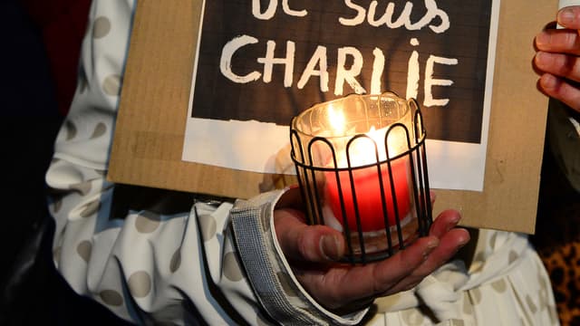 Les manifestations de soutien à Charlie Hebdo se multiplient sur le territoire