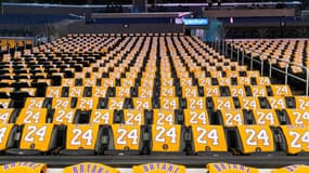 Le maillot n°24 des Los Angeles Lakers au Staples Center, le 31 janvier 2020