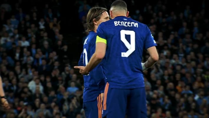 Benzema qui recadre Modric en pleine demi-finale de Ligue des champions avec le Real, fin avril 2022 Benzema qui recadre Modric en pleine demi-finale de Ligue des champions avec le Real, fin avril 2022