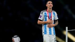 Angel Di Maria en larmes sur le podium du Mondial