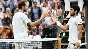 Daniil Medvedev et Carlos Alcaraz en demi-finale de Wimbledon, le 14/07/2023