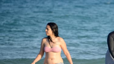Les policiers ont procédé à la verbalisation de plusieurs femmes portant un burkini sur les plages de Cannes.