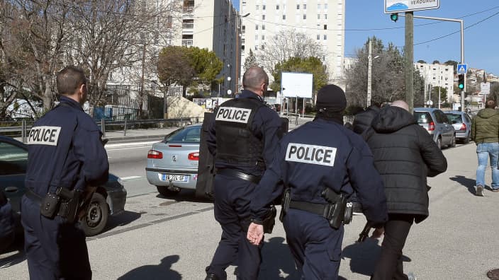 La cité de la Castellane, jeudi, à Marseille, peu après les tirs à la kalachnikov