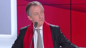 "Il aurait du mieux maîtriser sa parole", explique Christophe Barbier concernant Christophe Castaner