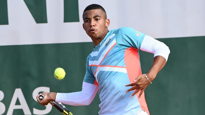 Roland-Garros: ciel bleu avec Loïs Boisson et Arthur Fils