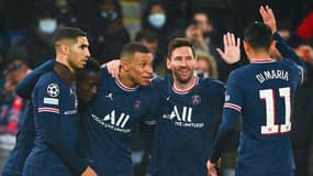 Les Parisiens joueront avec le maillot bleu domicile contre le Real