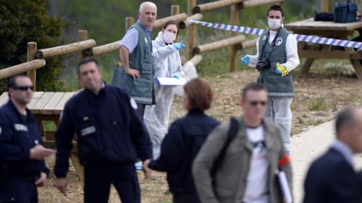 La police sur les lieux de la fusillade à Istres, bord de l'étang de Berre dans