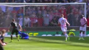 PREMIER LEAGUE - Focus sur le but historique de Coutinho à Stoke