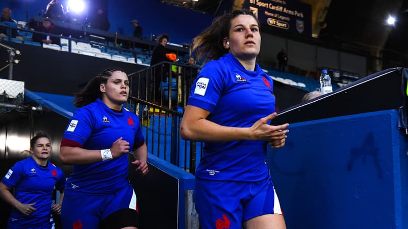 Les Bleues du XV de France féminin menées par Gaëlle Hermet en avril 2022