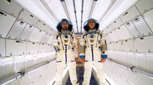 Kad Merad et Olivier Baroux dans "Un ticket pour l'espace"