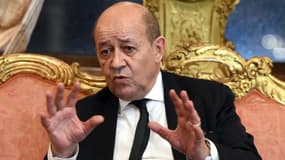 Jean-Yves Le Drian lors de son déplacement à Moscou, le 21 décembre 2015.