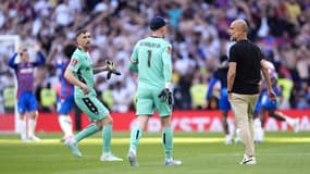 L'embrouille Pep Guardiola et Dean Henderson lors de la finale de la FA Cup entre Manchester City et Crystal Palace (0-1), le 17 mai 2025