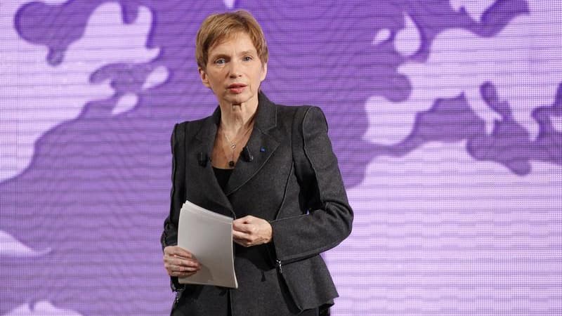 Le comité de "sages" chargé de veiller au respect des statuts du Medef a recommandé lundi un changement de statuts qui permettra, s'il est adopté, à Laurence Parisot, présidente de l'organisation patronale, de solliciter un nouveau mandat. /Photo d'archiv