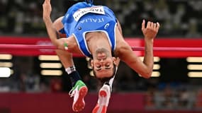 L'Italien Gianmarco Tamberi, lors de la finale du saut en hauteur, le 1er août 2021 aux Jeux Olympiques de Tokyo 2020