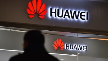 "Nous pensons que cela est inhumain et que cela porte atteinte à ses droits en tant que personne", a indiqué un porte-parole du ministère chinois des Affaires étrangères.