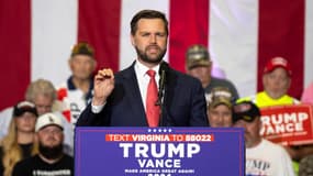 Le sénateur et colistier de Donald Trump J.D. Vance à Radford (Virginie) le 22 juillet 2024