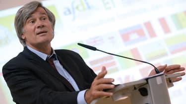 Stéphane Le Foll a annoncé un total de 290 millions d'euros d'aides aux éleveurs.