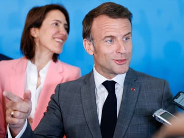 Emmanuel Macron et Valérie Hayer, le 17 avril 2024 à Bruxelles