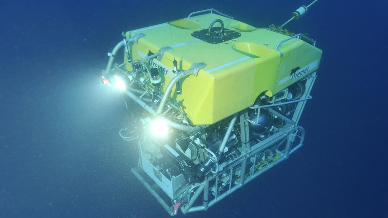Le véhicule sous-marin téléopéré Victor 6000 de l'Ifremer. Le véhicule sous-marin téléopéré Victor 6000 de l'Ifremer.