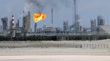 Les cours du pétrole ont perdu environ la moitié de leur valeur depuis six mois.