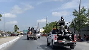 Des militaires mexicains à Matamoros (Mexique) lors de l'opération de transfert des Américains enlevés, le 7 mars 2023.