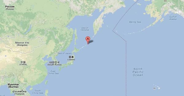 L'archipel des îles Kouriles, au nord du Japon et au sud de la Russie. L'archipel des îles Kouriles, au nord du Japon et au sud de la Russie.