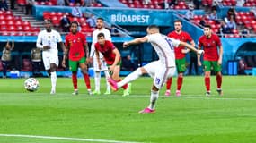 Le but de Karim Benzema sur penalty 