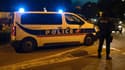 Un policier sur les lieux de l'attaque vendredi 16 octobre à Eragny