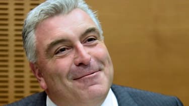 Frédéric Cuvillier "reste à la disposition de François Hollande".