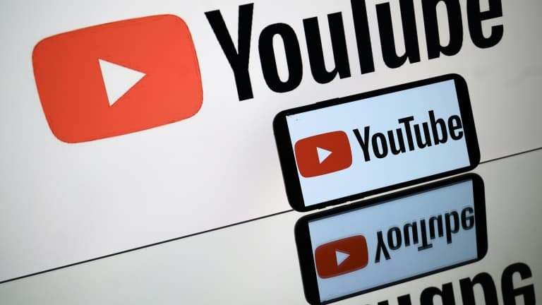 Les logos de l'entreprise YouTube. 