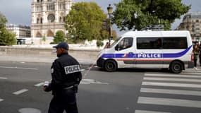 Le secteur de la préfecture de police de Paris, bloqué par les forces de l'ordre, le jeudi 3 octobre.